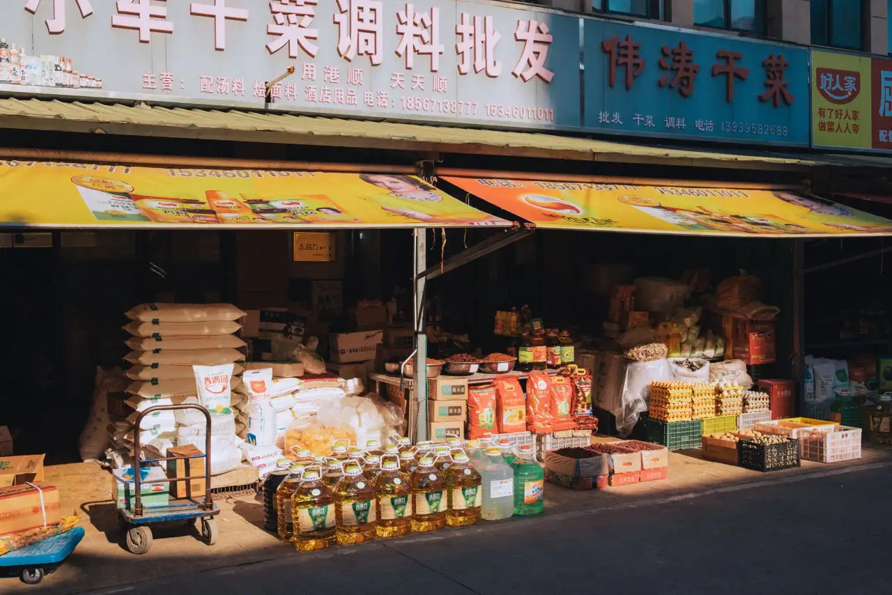 庭院灯与草坪灯在园林景观工程中的搭配设计思路