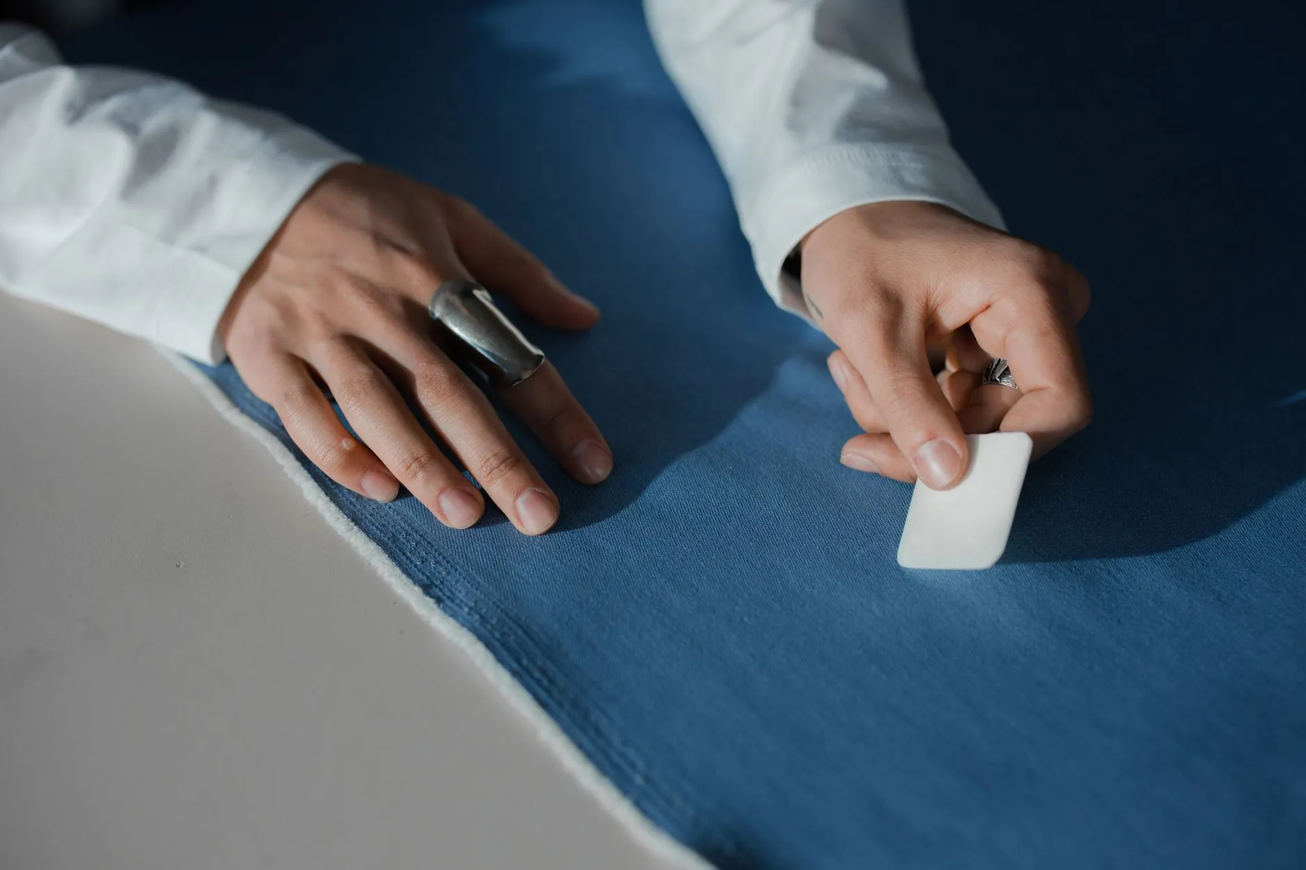 重庆新农村建设如何选配太阳能路灯与景观灯方案