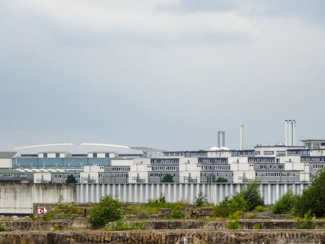 太阳能路灯定制化解决方案：从设计到安装的全流程解析