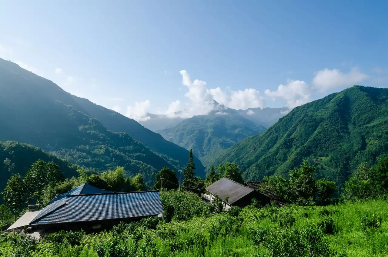 重庆道之源解析太阳能路灯在西南山区新农村建设中的应用优势正文配图 1