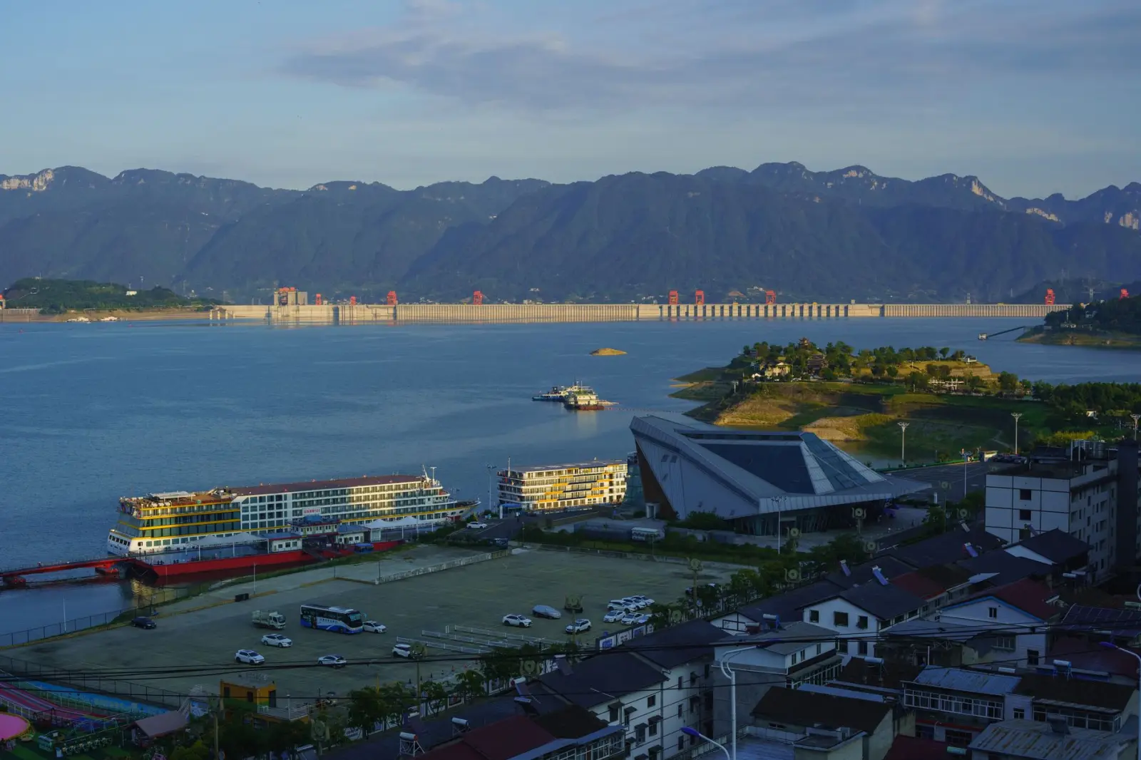 西南地区新农村建设适用太阳能景观灯选型指南