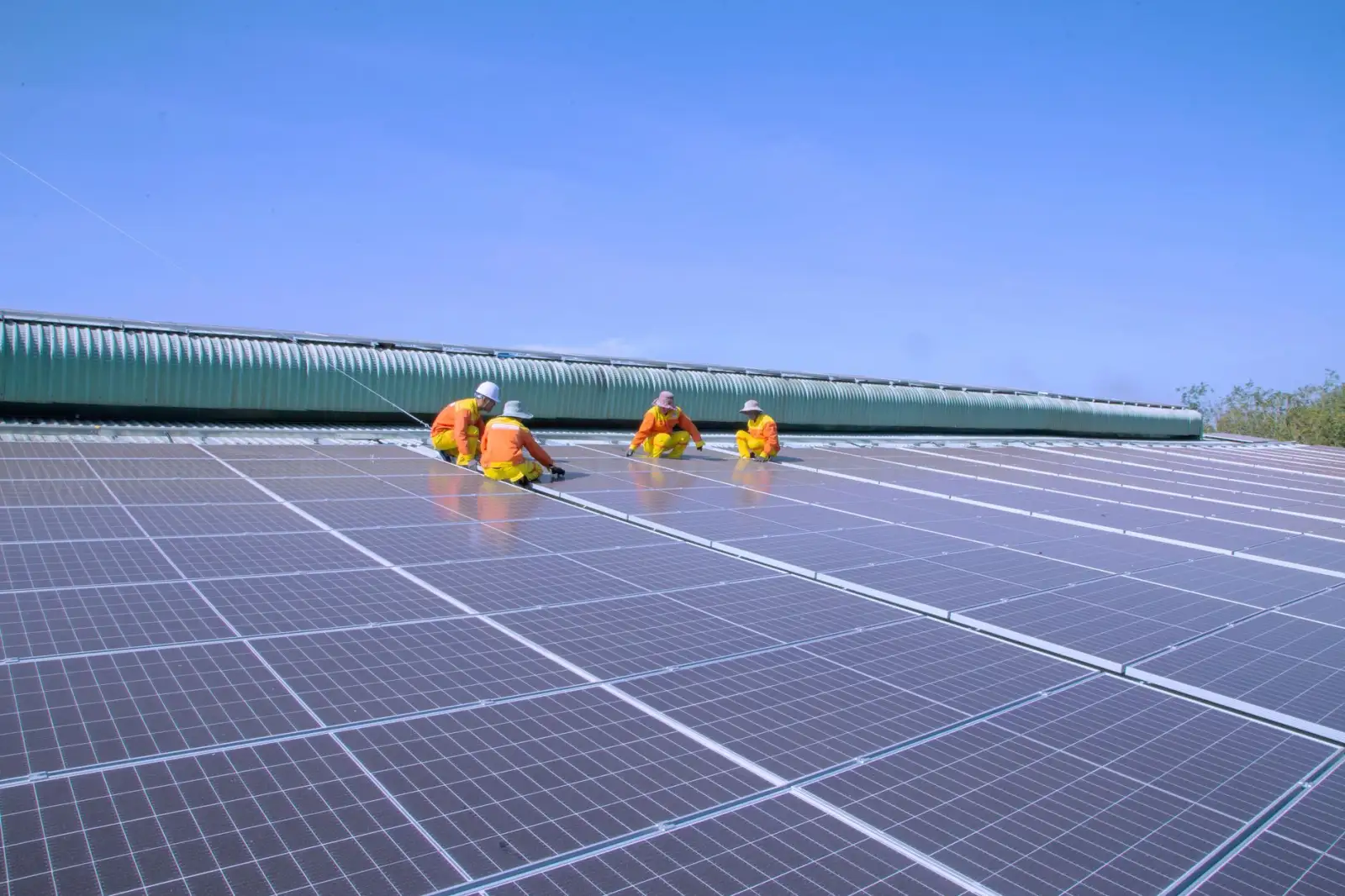 太阳能路灯与市电照明综合成本对比：西南地区工程实测数据正文配图 2